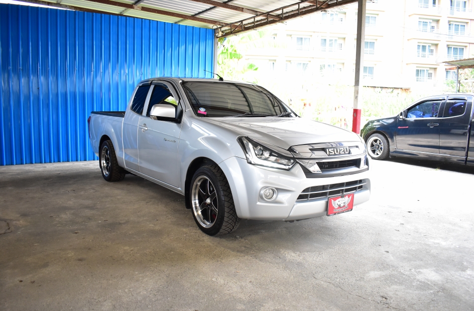 ISUZU All new Cab L