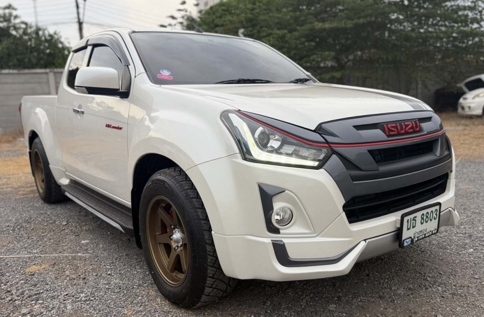 ISUZU HILANDER CAB X-SERIES